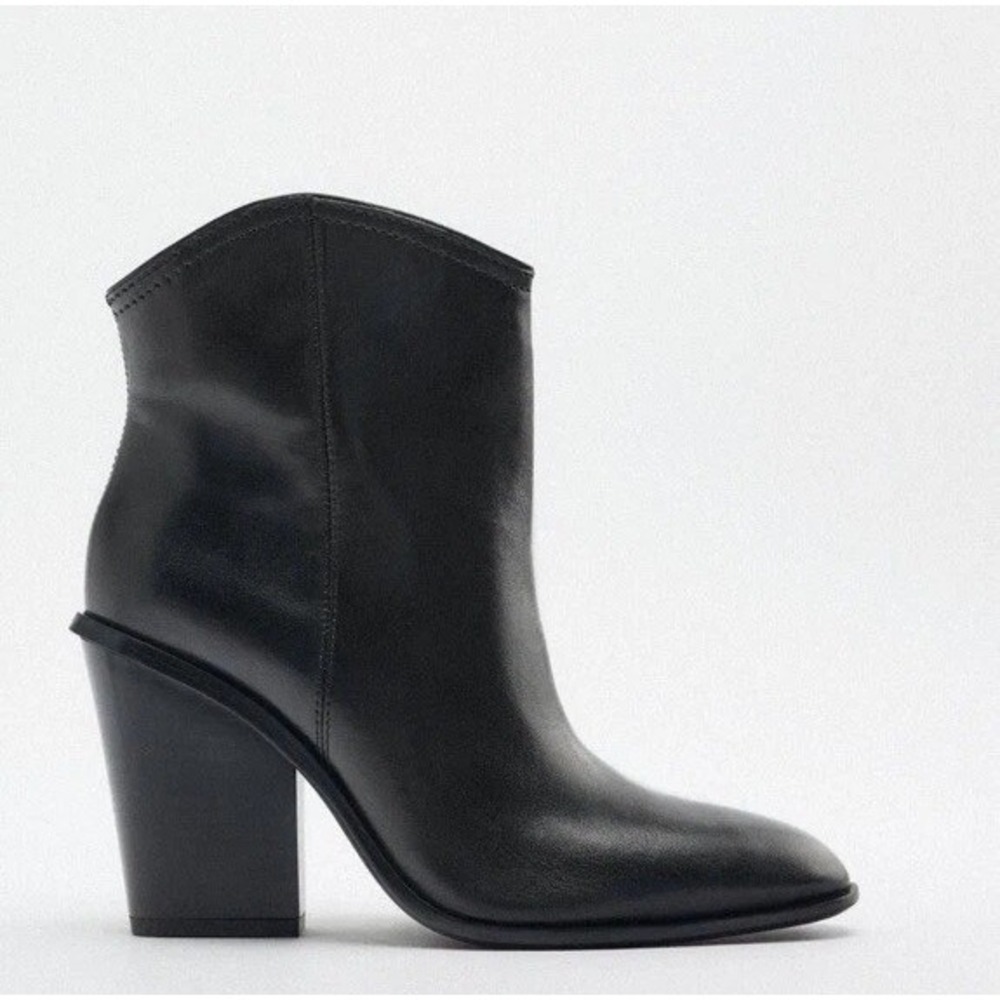 Zara Booties Black Leather Pointed Toe Block Heel Pull-On Casual Ankle Boots